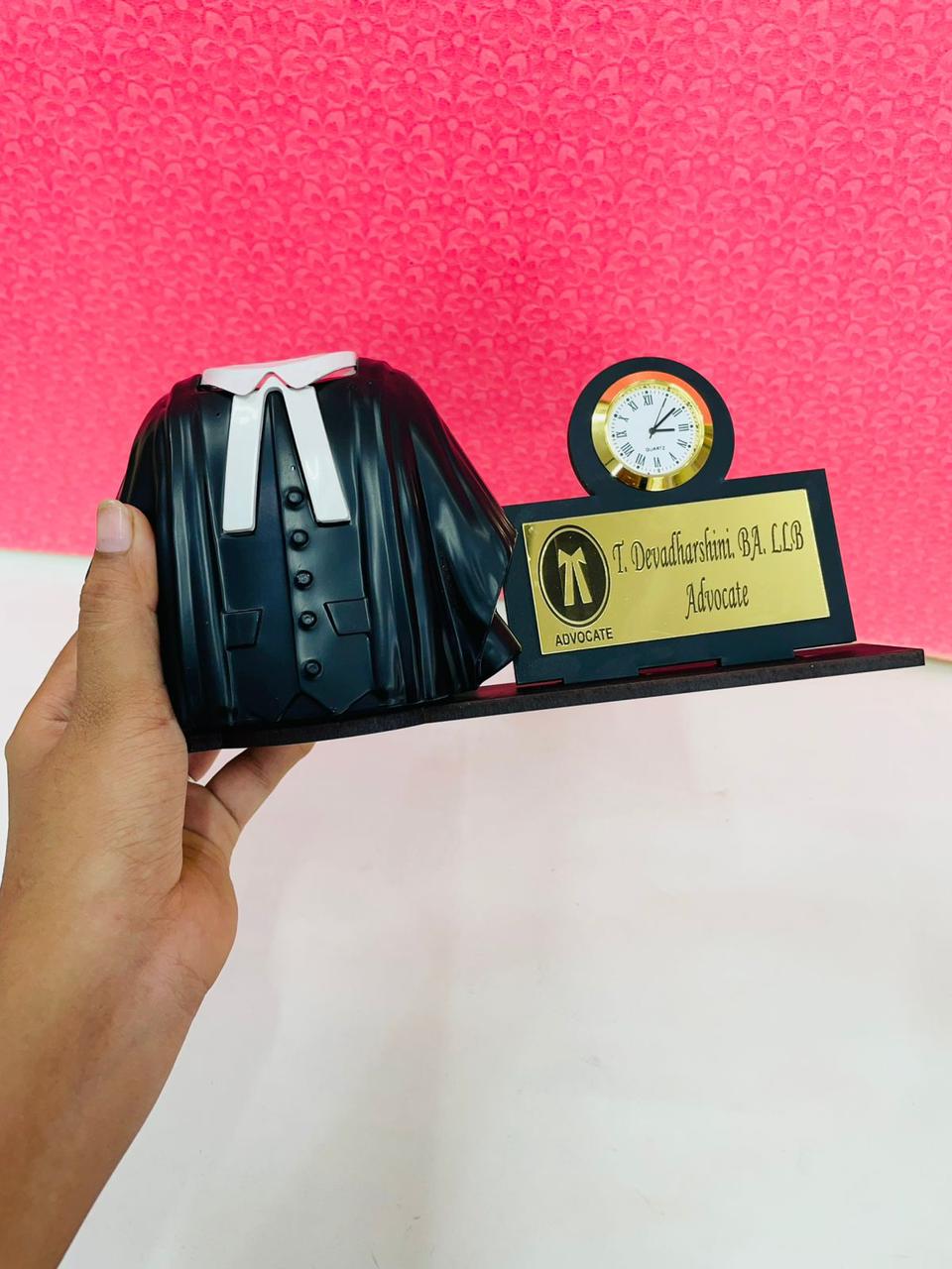 Flamingo Advocate Pen Stand with Clock