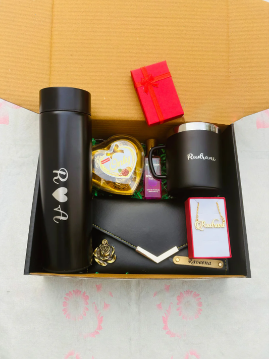 Flamingo Customized Hampers for Her | Perfect Gift for Every Occasion