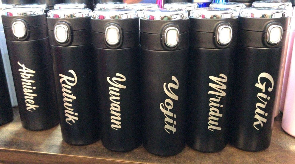 Flamingo Flask With Temperature Display