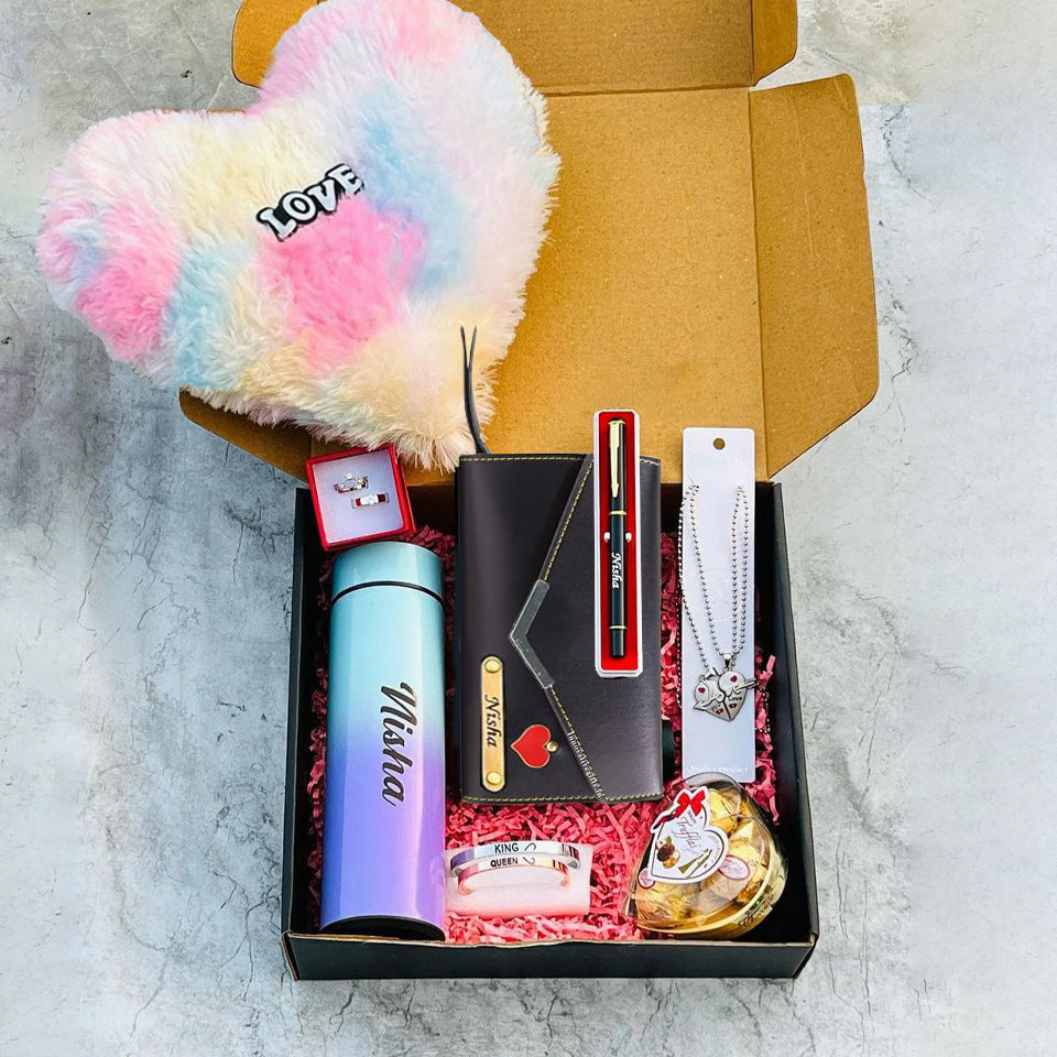 Flamingo Girlfriend Love Hamper