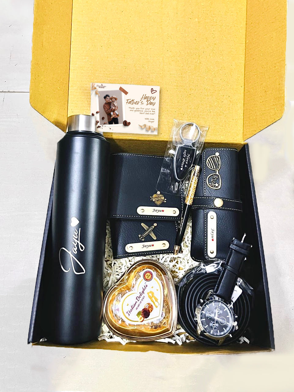 Flamingo Memorable Hamper for Dad