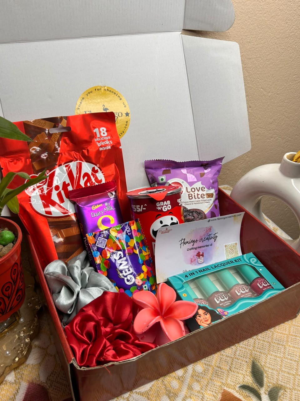 Flamingo Rakhi Hamper for Sister | Raksha Bandhan Gift for Sister