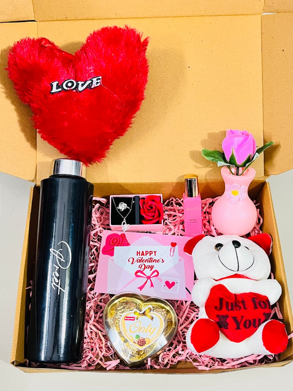 Flamingo Valentine Special Love Surprise Box