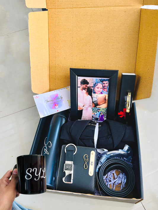 Flamingo Luxury Hampers for Men