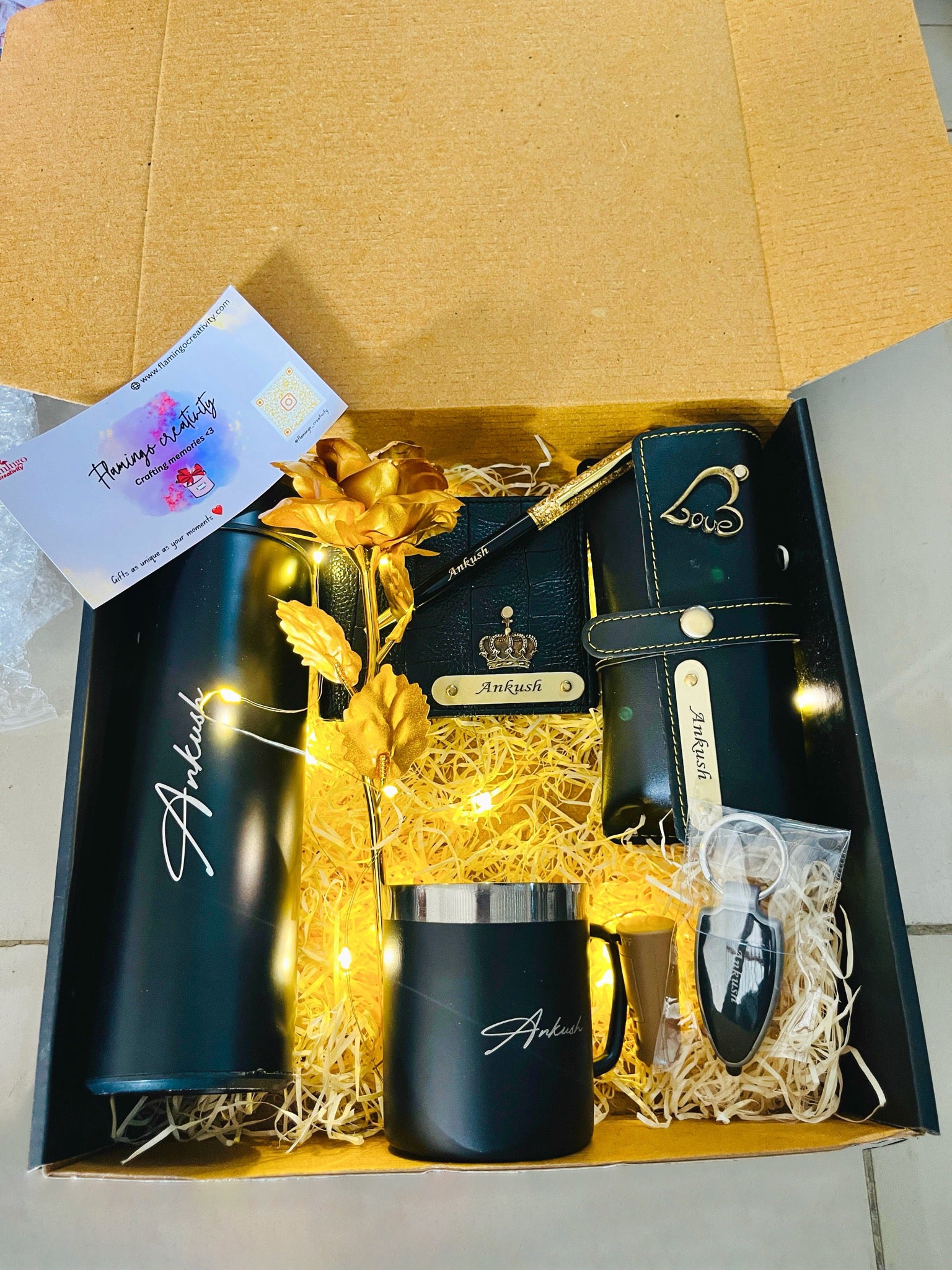 Flamingo Customized Men's Gift Hamper – Flamingo Creativity