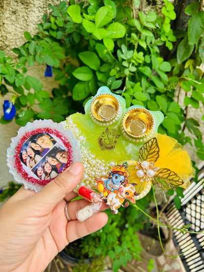 Flamingo Resin Rakhi Gift Hamper