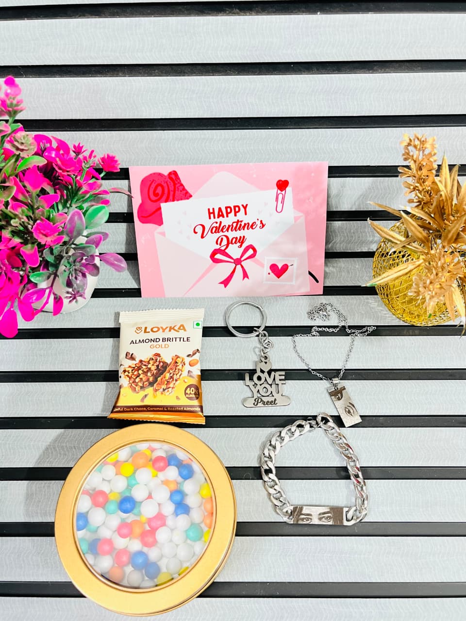 Flamingo Valentine Day Gift Hamper