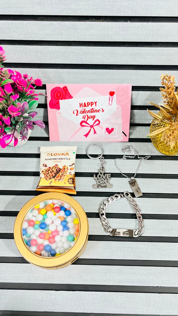 Flamingo Valentine Day Gift Hamper