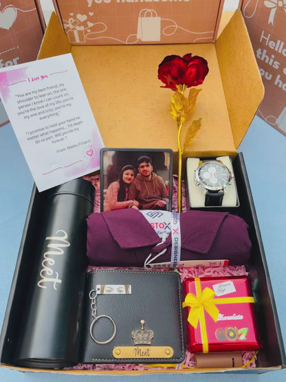 Flamingo Customized Premium Hamper for Men