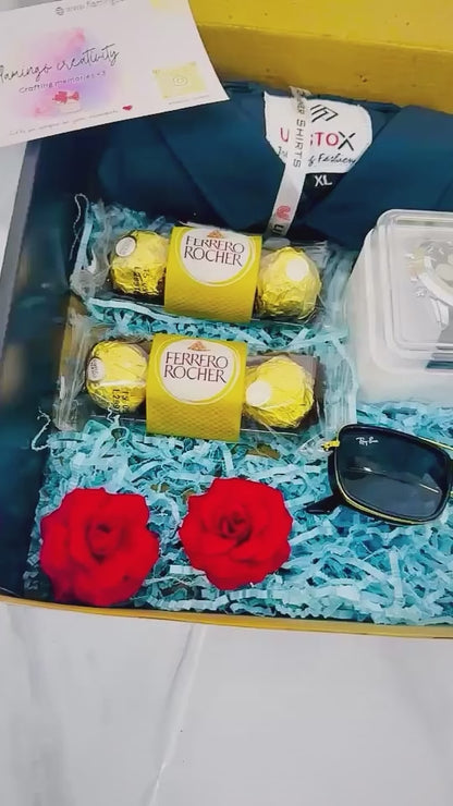 Flamingo Luxury Premium Gift Hamper for Men